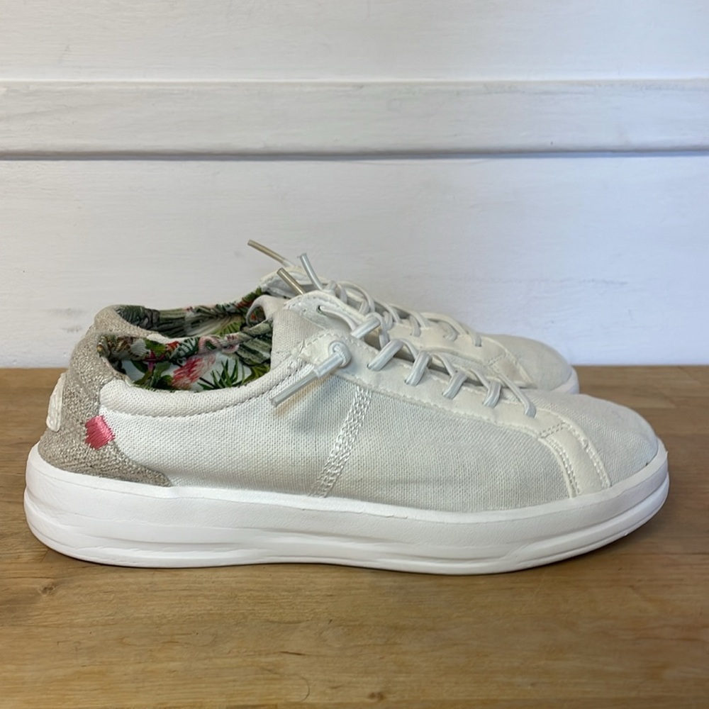 Hey Dude Karina Buckle Exclusive white slip on casual sneakers women’s size 6